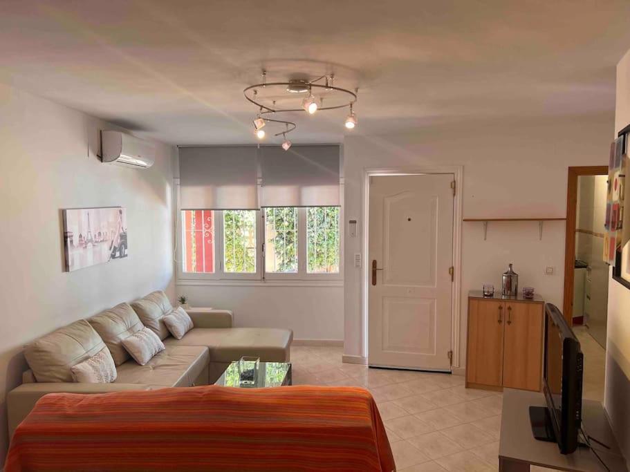 Bungalow In Calpe - Swimming Pool And Tennis Court エクステリア 写真